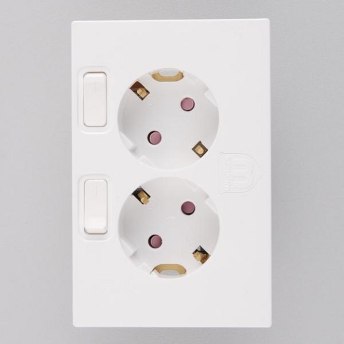 콘센트 전기 매입콘센트 스위치부착형 2구