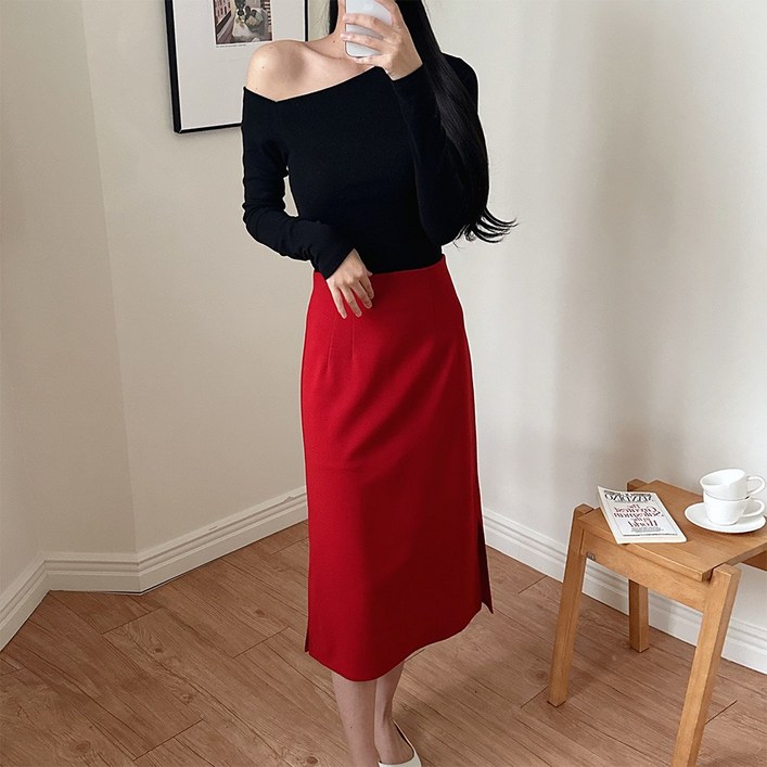이푼아이 A라인 양트임 스판 롱 핀턱 스커트 이푼아이 A라인 양트임 스판 롱 핀턱 스커트
