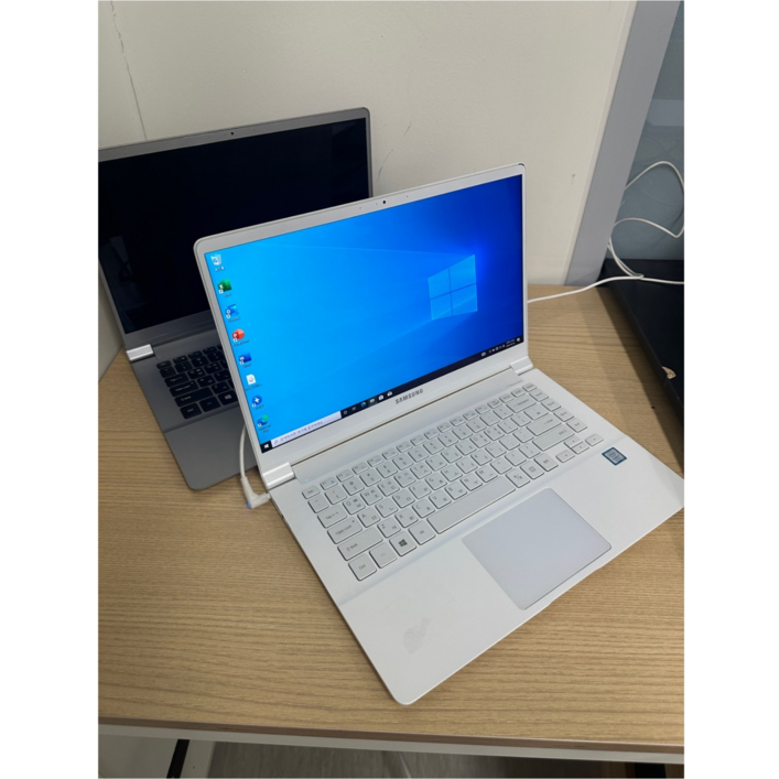 삼성전자 노트북9 메탈 NT900X5L 펜티엄4405U4GB128GB초경량15인치, NT900X5L, WIN11 Pro, 4GB, 128GB, 그레이