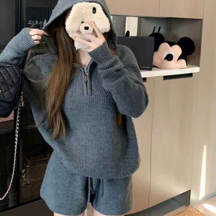 Choyur여성 패션 캐주얼 지퍼 후드 니트 탑과 반바지 세트wjj