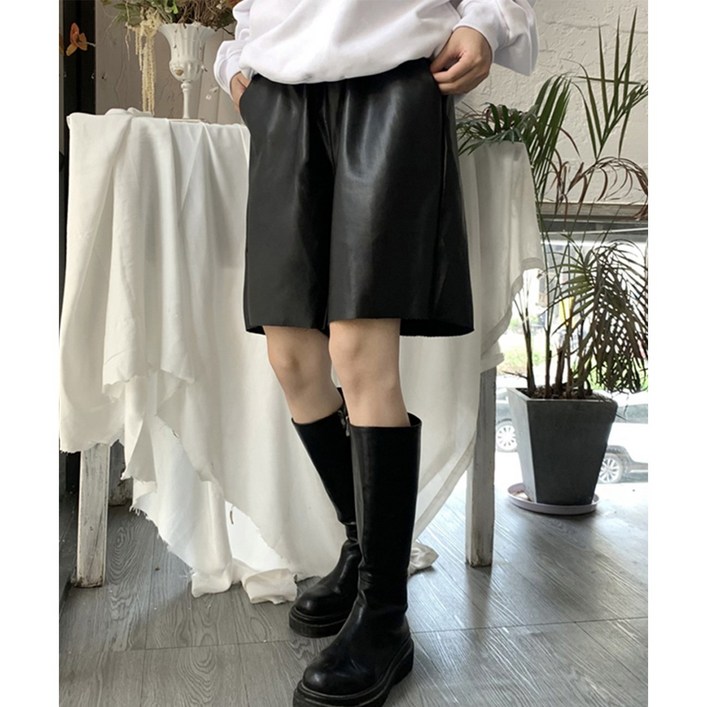 [블루레몬]   가죽반바지 5부 레자반바지 레더반바지 허리밴드 와이드핏 인조가죽 팬츠 브라운 카멜 카키 블랙 세련된 가을 겨울 기모안감