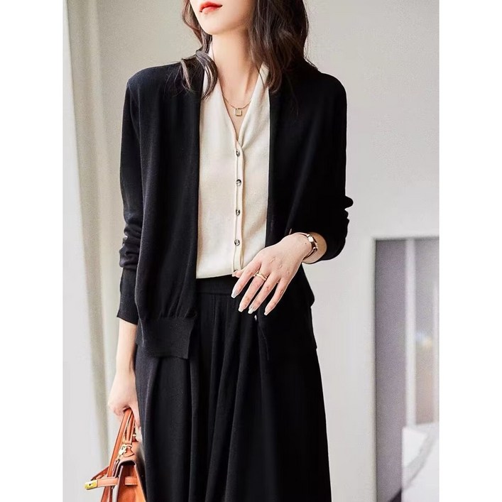 큐엘아리아 여성 니트 스커트 가디건 투피스