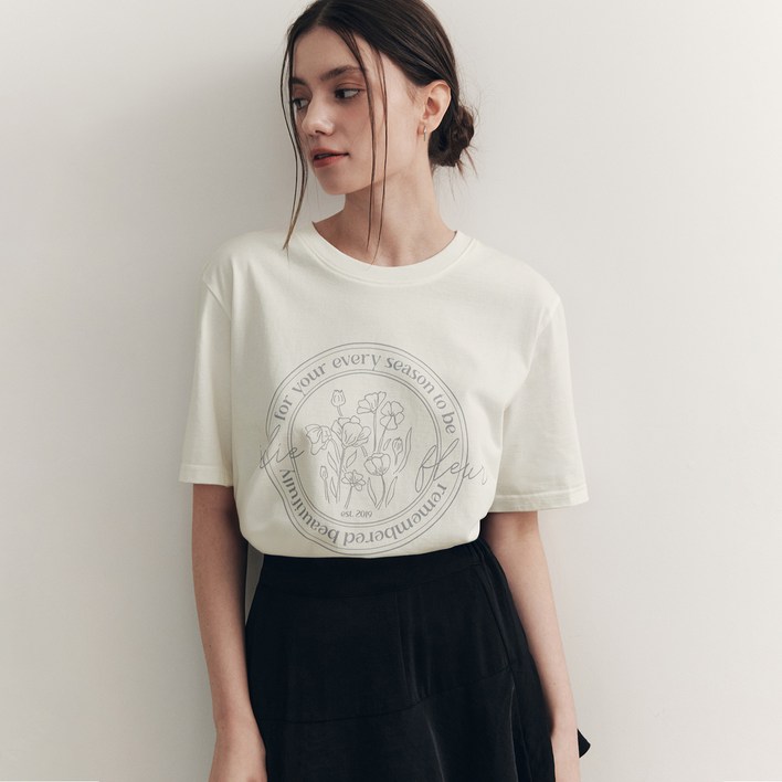 제로스트릿 여성용 플라워 레터링 반팔 티셔츠