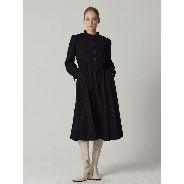 오조크 프릴넥 코듀로이 롱원피스 택가격 142000원