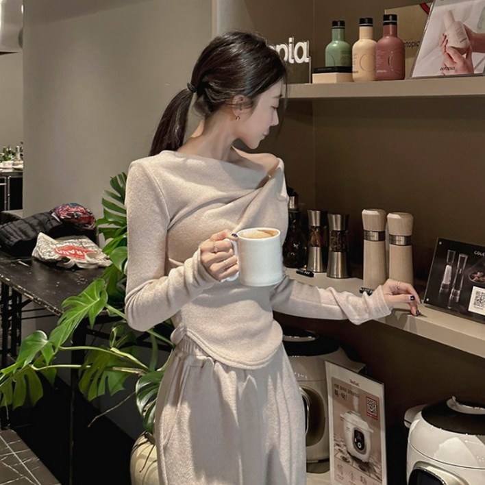 떳다그녀 젤리 기모 드레이프 티셔츠 팬츠 세트