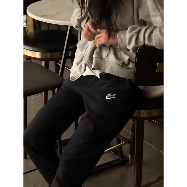 나이키 NSW 노기모 자수 조거팬츠 bv2679 나이키 NSW 노기모 자수 조거팬츠 bv2679
