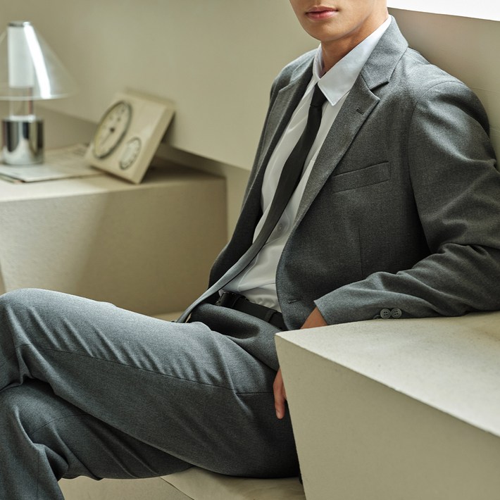 브라운스튜디오 남성용 스탠다드 핏 수트 자켓  긴바지 세트