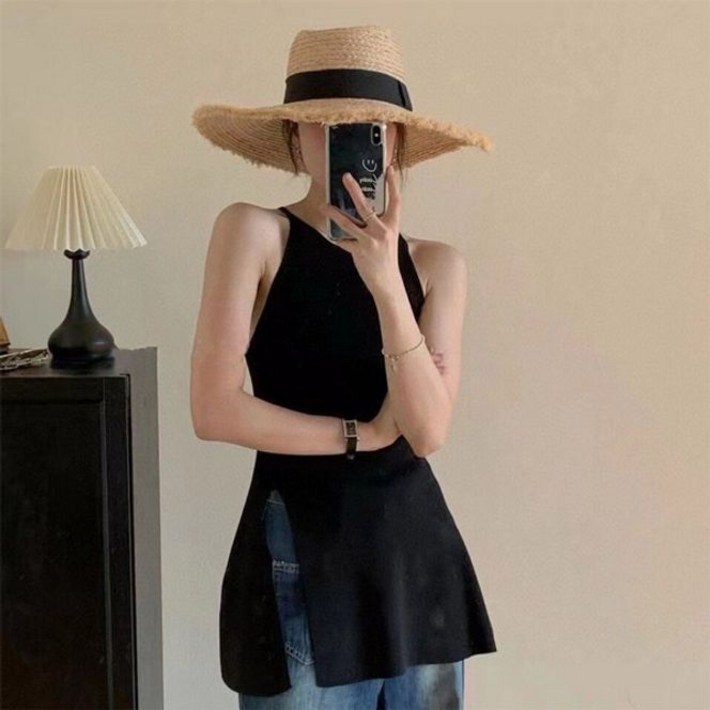 청순한 미니멀 룩 홀터넥 롱 나시 티셔츠 청순한 미니멀 룩 홀터넥 롱 나시 티셔츠
