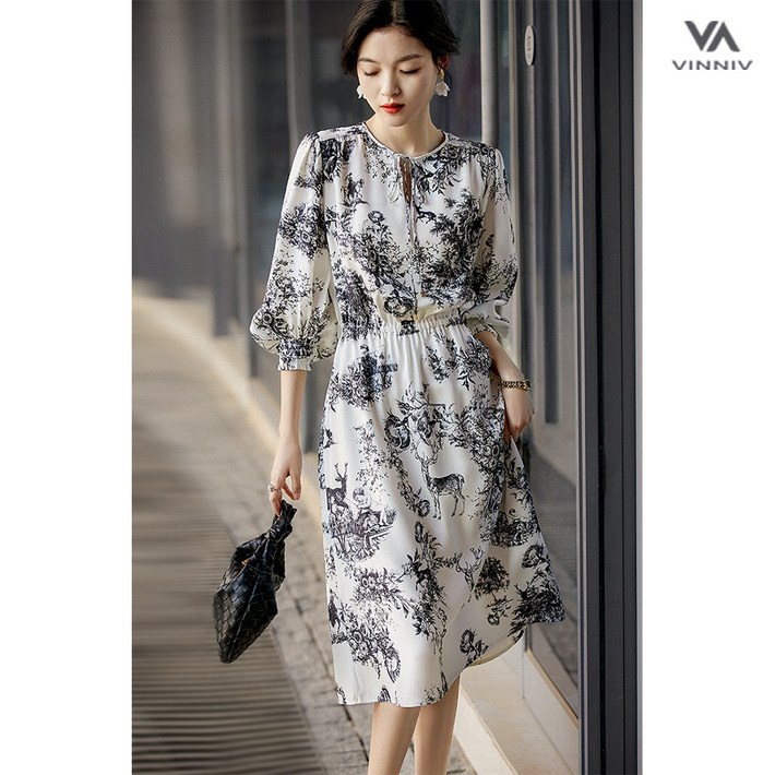 비니브 사계절 여성 에딘버러 모노 원피스 이월상품 파격가