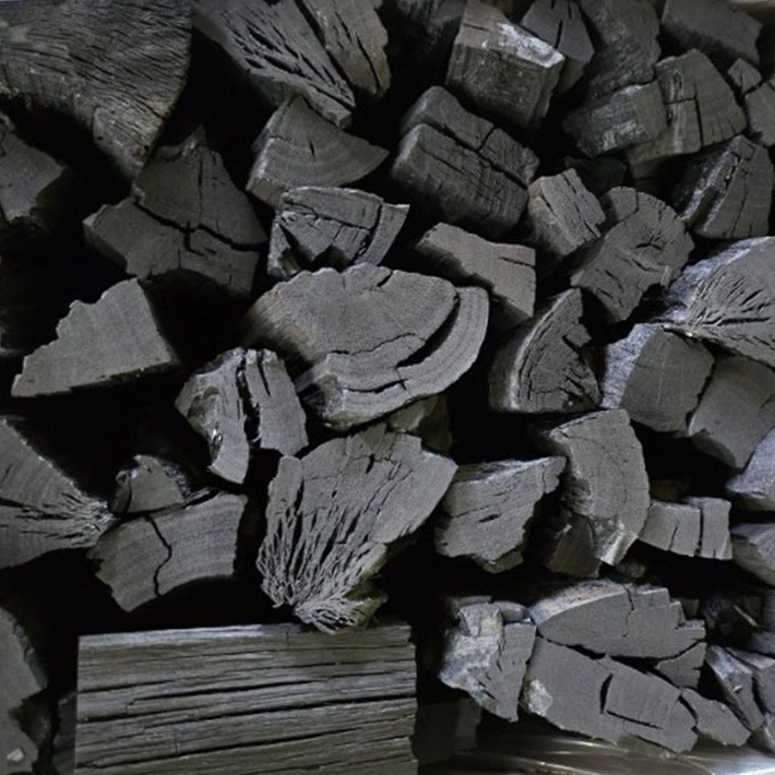 소나무 숯 대용량  잘타고 오래간는 소나무 숯, 8kg, 1개