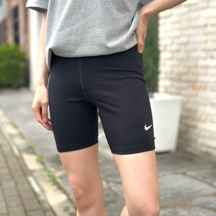 나이키 CLASIC 바이커 쇼츠 레깅스 숏 타이즈 8인치 운동복 헬스복 러닝복 팬츠