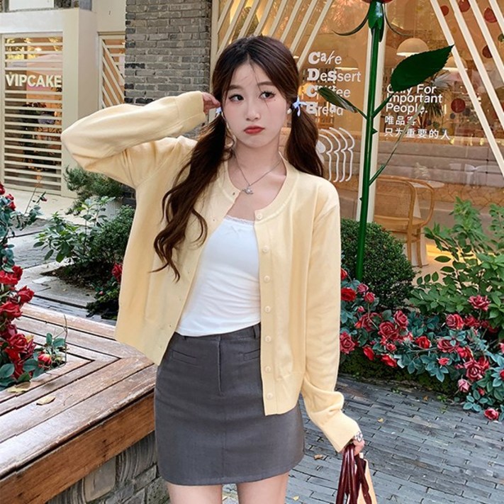 제이로그 베이직 니트 라운드넥 가디건 유어즈