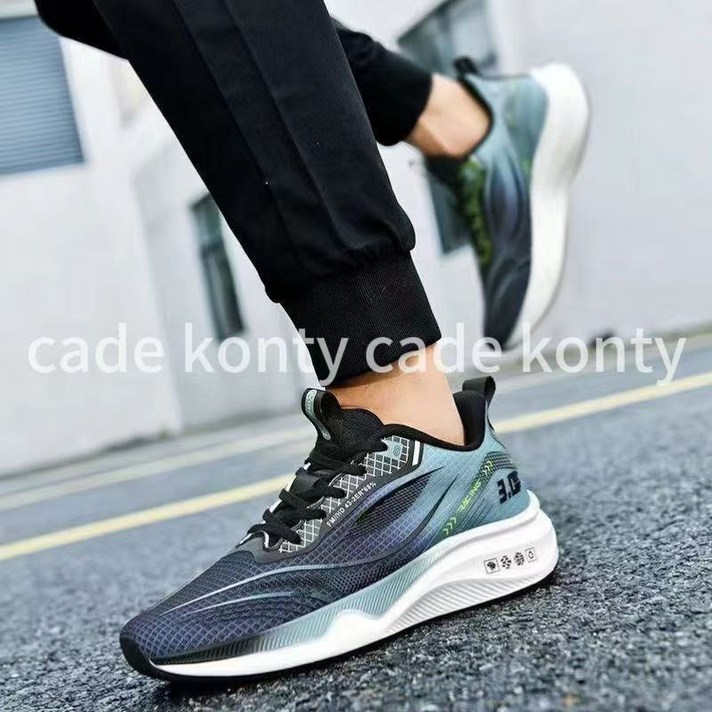 러닝화 충격흡수 운동화 마라톤화 통기성 조깅화 남성 운동화 초경량 러닝화 남성 캐주얼 미끄럼 방지화 헬스화 편안한 러닝화 장거리 러닝화 여름 필수 남자 신발