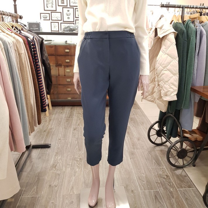 BCBG 비씨비지 봄신상품22 에린 바지 B2A2P385 BCBG 비씨비지 봄신상품22 에린 바지 B2A2P385