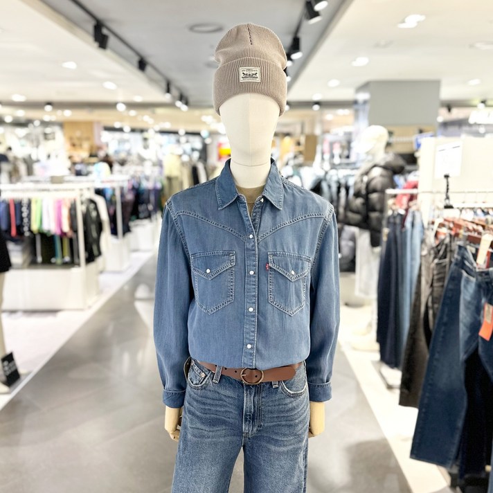 L E V I S  여성 웨스턴 릴렉스 오버핏 라이오셀 데님셔츠 2종 빅사이즈 청남방 A76200004 NC강서 리바이스 무료배송