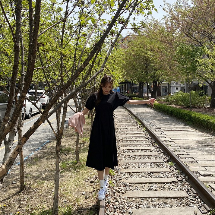 토마토팩토리 여성용 밴틀리 바스락 허리스트링 반팔 롱 원피스