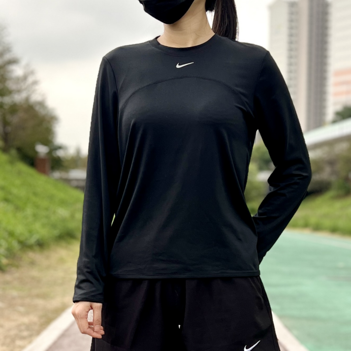 나이키 SWFT 드라이핏 여성 스포츠 티셔츠 크루넥 긴팔 러닝 탑 헬스 요가 트레이닝 운동복 나이키 SWFT 드라이핏 여성 스포츠 티셔츠 크루넥 긴팔 러닝 탑 헬스 요가 트레이닝 운동복