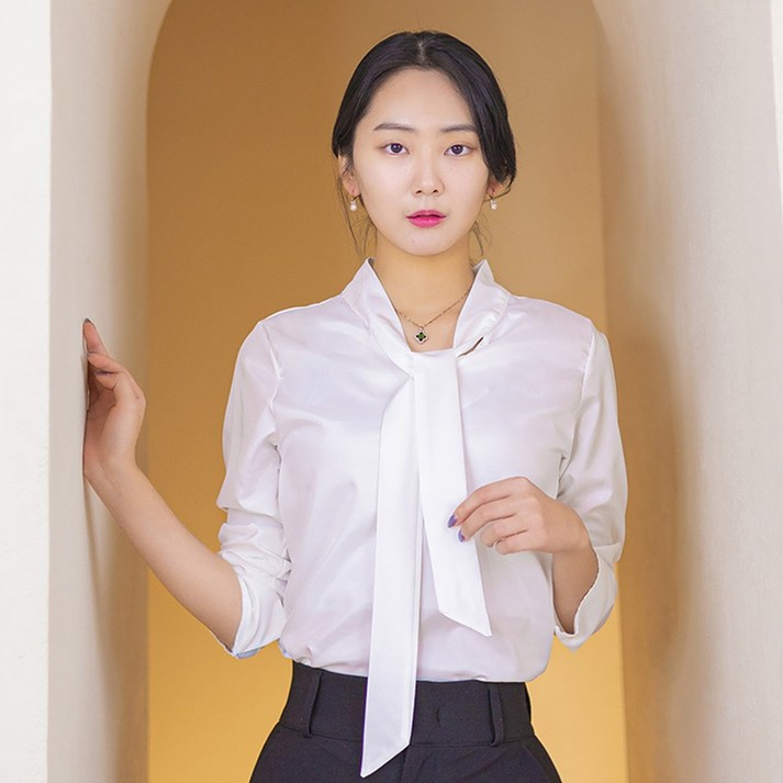세련닷 화이트 쉬폰 셔츠 블라우스
