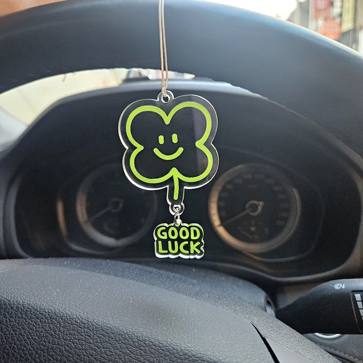 럭키 행운 네잎클로버 차량용 룸밀러 걸이 악세사리 새차 선물 소품