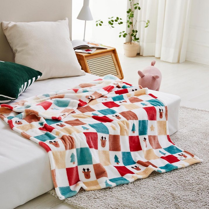 [모던하우스 인천점]  코지 홀리데이 밍크극세사 담요블랑켓 90x120 멀티 -[CZ2425013]