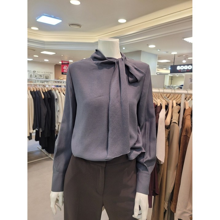 KL   바이린    에이비 타이 디테일 블라우스    KWBLPJ0200