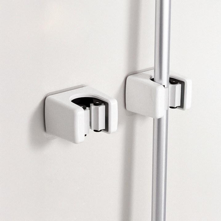 고씨네 심플 청소도구 걸이 무타공 밀대 거치대, 화이트, 2개