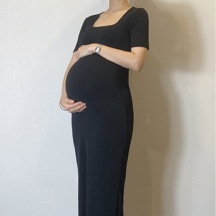  바로배송  임부 스퀘어넥 블랙 슬림 롱 원피스 임산부 주수사진 만삭 촬영 원피스