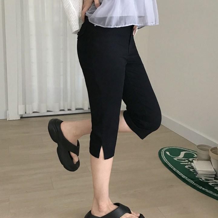 레빅 밑단트임 뒷포켓 6부 스판 코튼 카프리 팬츠