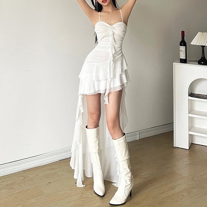 아이엠몽 여성 셔링 레이스 쉬폰 언발 미니 원피스 아이엠몽 여성 셔링 레이스 쉬폰 언발 미니 원피스