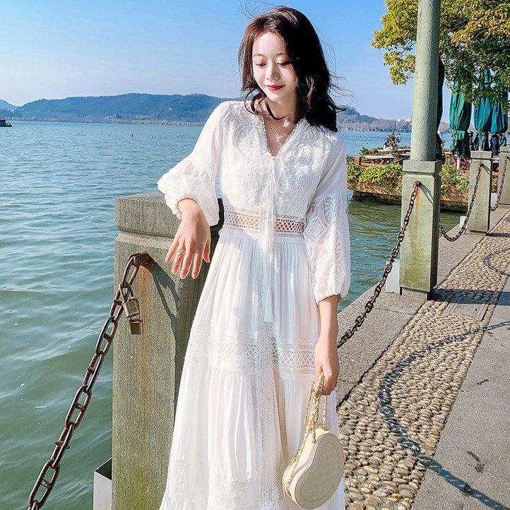 BOONINT  여름원피스 여성 레이스 롱 원피스 A라인 휴양지 빅사이즈 원피스 봄 여름 화이트 면 프랑스식 퍼프 소매 브이넥 오버핏 리본 비치웨어 원피스 BN042124