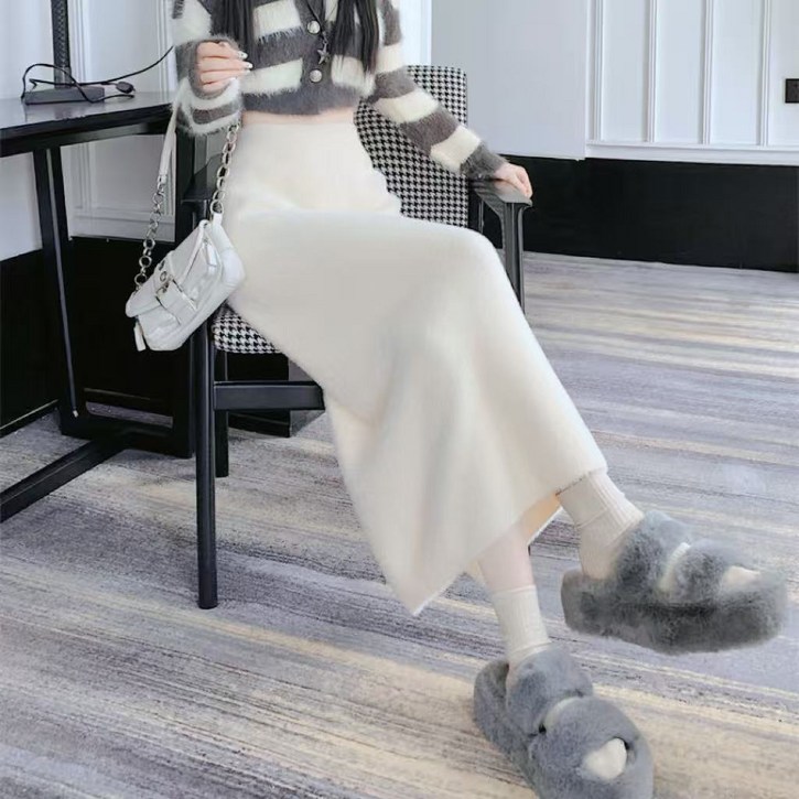 CBHV 여성 겨울 스커트 뽀글이 H라인 미디 롱 슬림 스커트