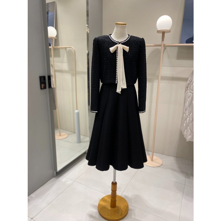 국내백화점 JJ지고트 원피스 클래식디자인 타임리스웨어 시그니처라인 완성도