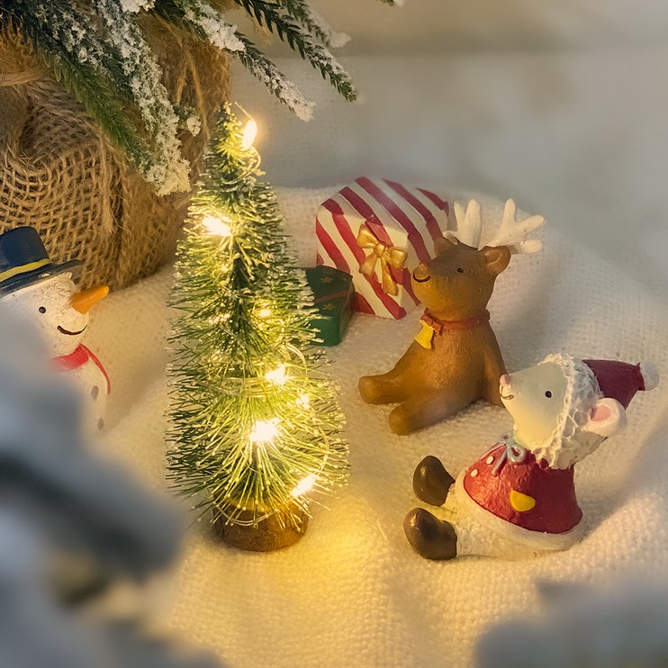 이플린 크리스마스 미니트리 + 도자기인형 세트 + LED 전구
