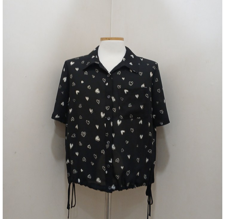 SI 하트패턴블라우스 SKBAE2449BKPYS